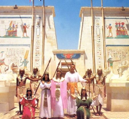 Tour al Pueblo Faraónico