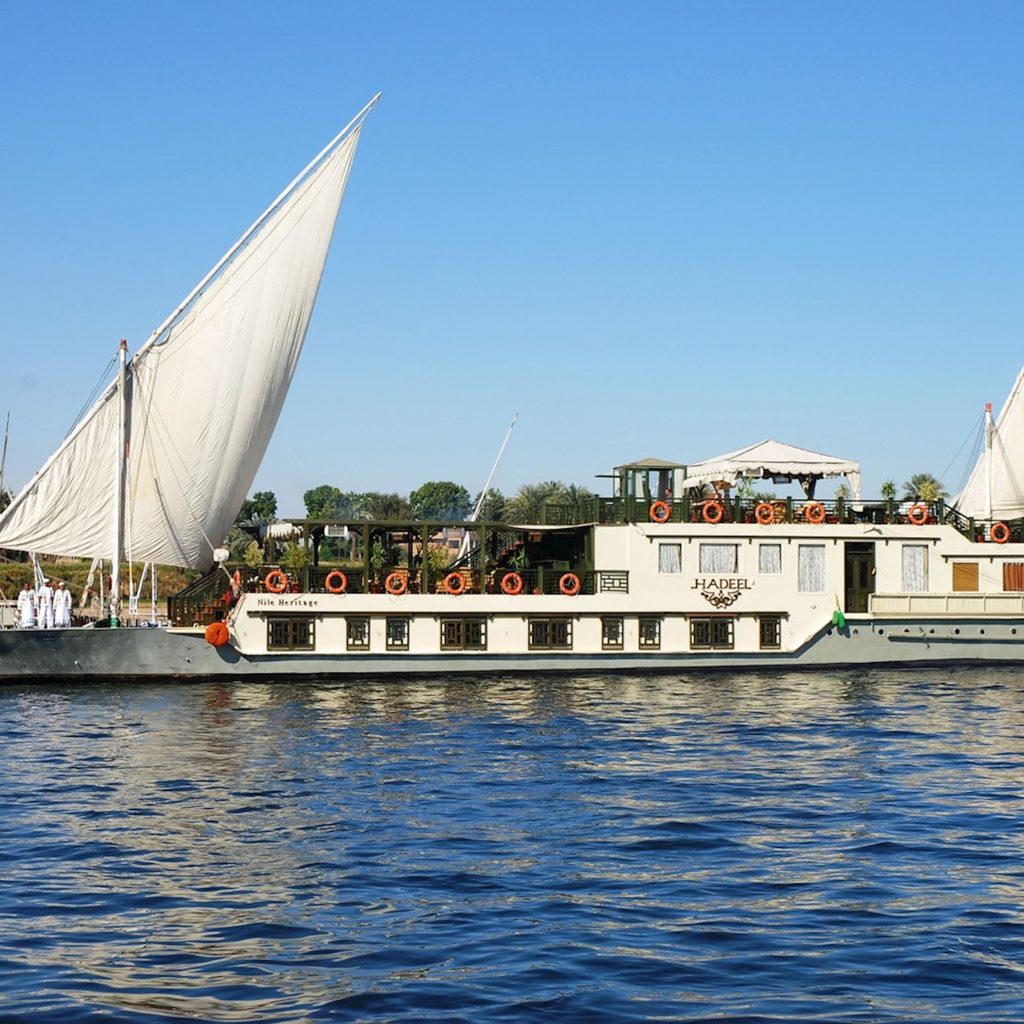 Dahabiya sur le Nil égyptien en Egypte,croisière en dahabiya,Dahabiya d'Assouan,Dahabiya de Louxor