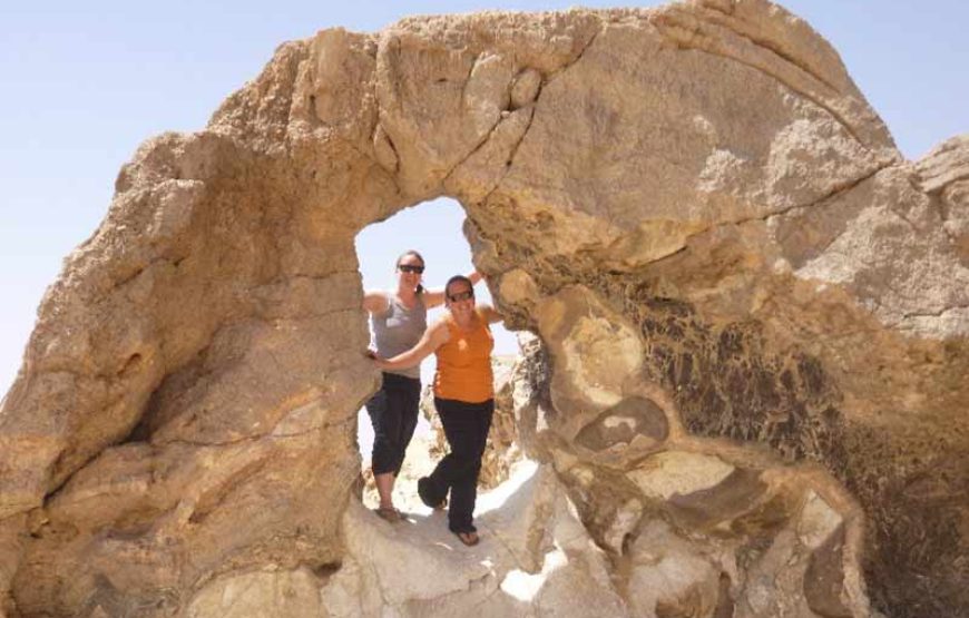 Camping dans le désert blanc et safari dans l’oasis de Bahariya pendant 2 jours