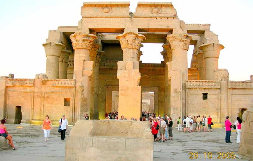 Viaggio di Luxor ed Aswan al Crociere 5 Giorni, 4 Notti