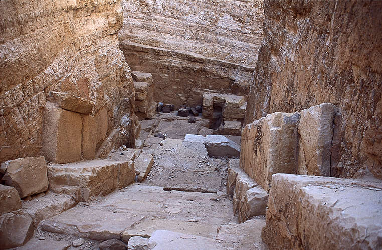 La pyramide du roi Djédefrê à Abu Rawash en Egypte,a pyramide du roi Djédefrê à Abu Rawash,Le Gizeh en Egypte